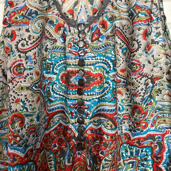 Sundance Silk Sleeveless Top - Picture 4 of 5